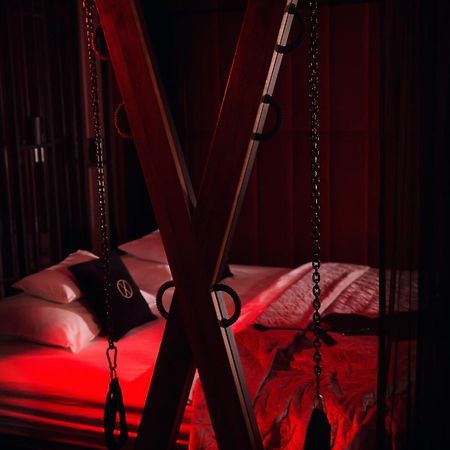 Exclusive Bdsm Apartment Krakow - Adults Only Εξωτερικό φωτογραφία