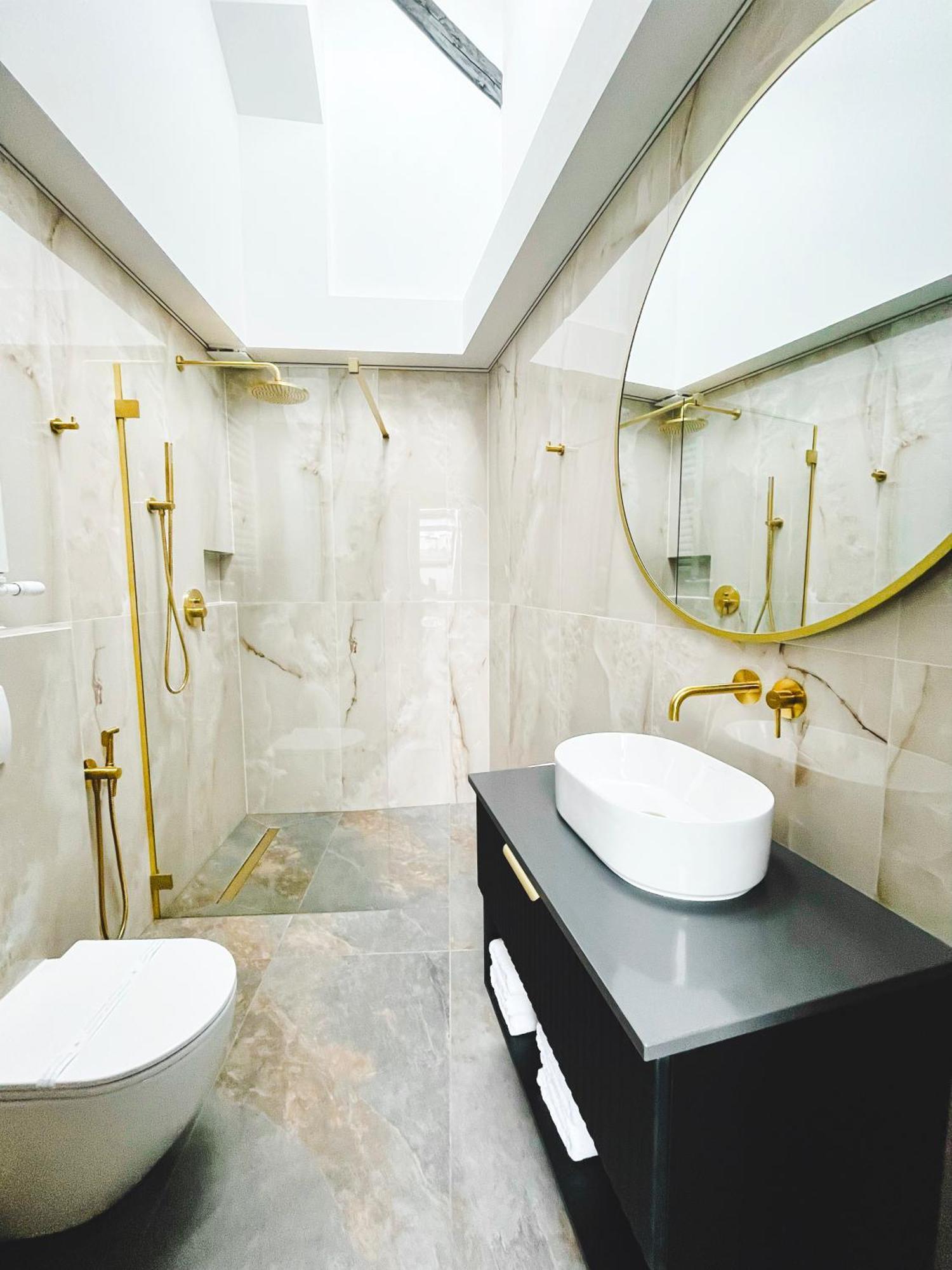 Exclusive Bdsm Apartment Krakow - Adults Only Εξωτερικό φωτογραφία